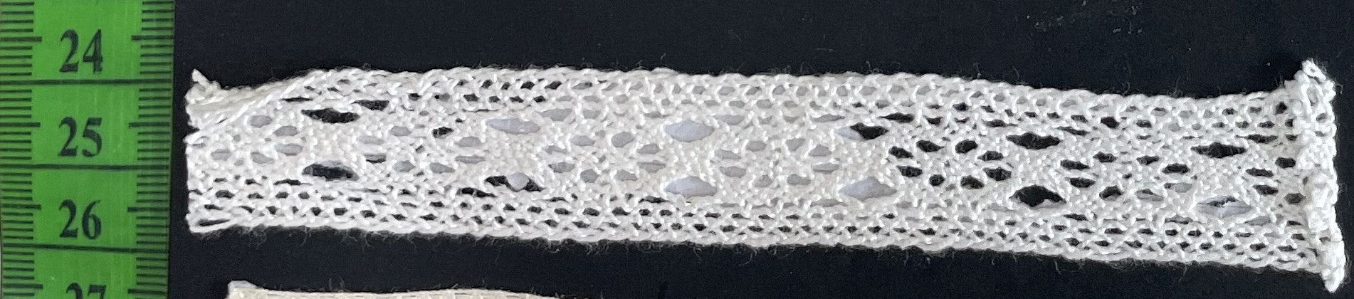 White Dyeable Crochet Lace (Sku: K-85)